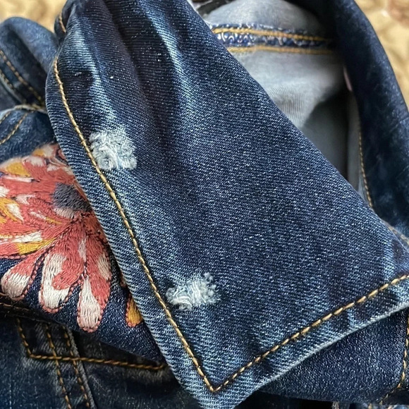 Nanette Lepore Embroidered Floral Denim Jacket Size S - Picture 10 of 14